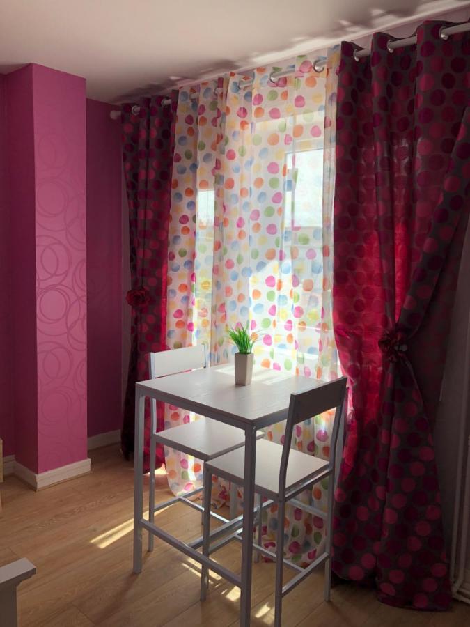 Homestay Privees Ferry-port-place D'armes Calais