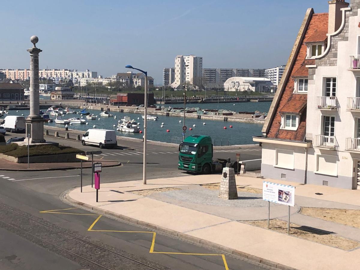 Homestay Privees Ferry-port-place D'armes Calais